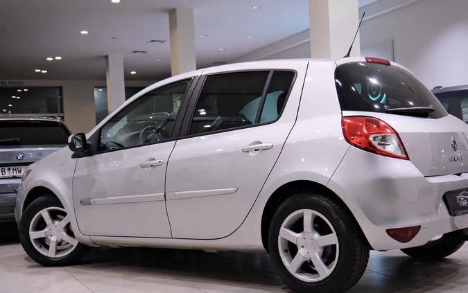 Renault Clio cena 19900 przebieg: 259000, rok produkcji 2012 z Dynów małe 631